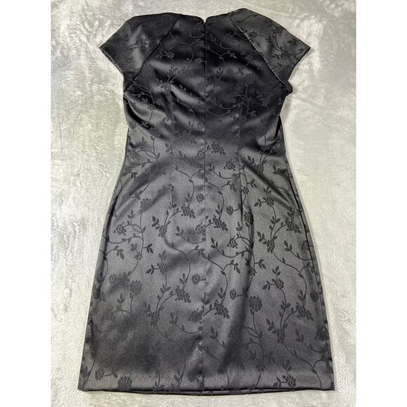 Whimsigoth Black Floral Jacquard Knee Length Dress Sz 8 Medium Gothic Cocktail - Picture 4 of 6